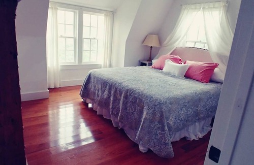 Siasconset House | Enjoy Nantucket without the Crowds and Hassle