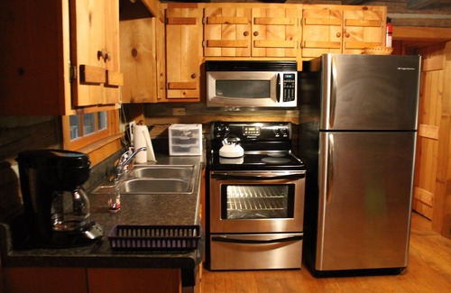 Todd Cabin | Enjoy summer in Todd NC! 5 min from Old Barn Winery 10 min to W Jeff