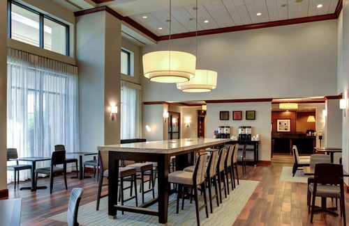 Lake Mary House | Enjoy the Conveniences of Home While on Vacation