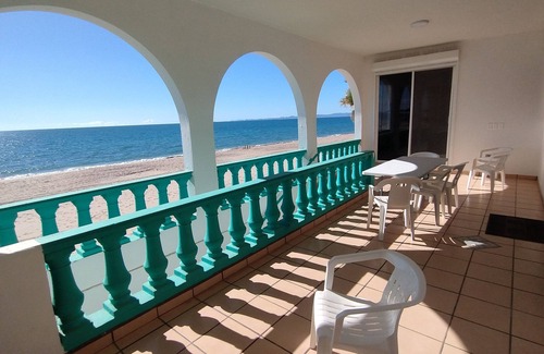 Bahia Kino House | Enjoy the perfect beach stay at Villa Crosby