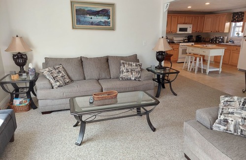 Madison House | Enjoy the Splendor of the foliage in New Hampshire