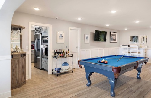 Lauderdale-by-the-Sea House | Enjoy the Intracoastal Views! Private Pool+Hot Tub - Walk to Beach&Town