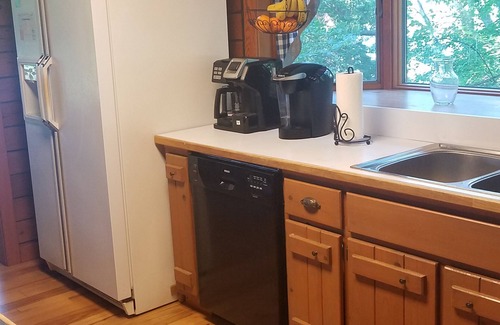 Wicomico Church House | Enjoy the wonderful views at this Riverfront Cabin, Horn Harbor Chesapeake Bay!