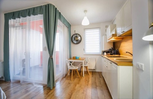 Oradea Apartment | Enjoy Time in Central Oradea