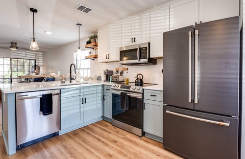 Jacksonville Beach House | Enjoy vibrant beach life in our stylish townhome, the perfect place for beach time, great food, fun!