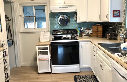 Northglenn House | Enjoy winter in CO, short-term, 3-5 mo stay, discount 90 days or more.
