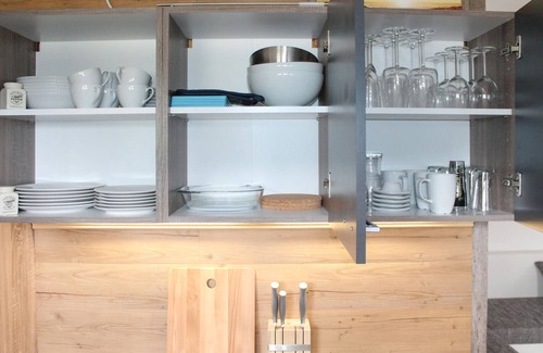 Wustrow Apartment | Enjoy your holiday at Plätlinsee in this modern and charming studio flat.