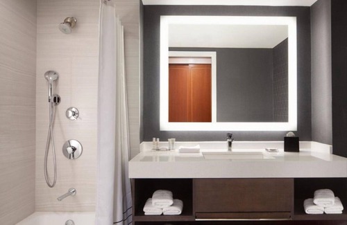 Fremont House | Enjoy your stay at our Newly Renovated Room!