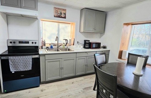 Fairbanks Apartment | Enjoyable 2-bedroom apartment near Downtown