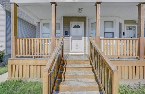 Riverwest House | Enjoyable Bohemian Home Near Downtown by Lake Michigan
