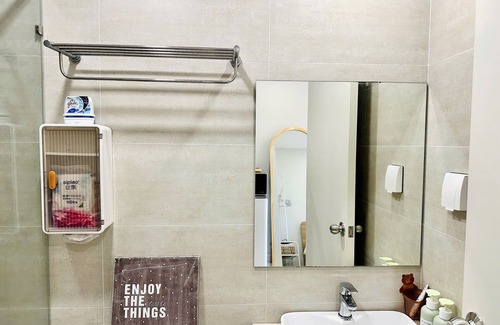 Tan Qui Dong Apartment | Enjoyable studio Lavida Serene, Comfy Bed - Near RMIT, SECC, Ho Chi Minh City