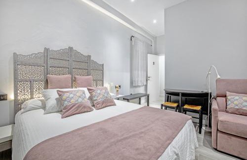 Centro Comercial Apartment | ENMAYO 2021 - Dos alojamientos