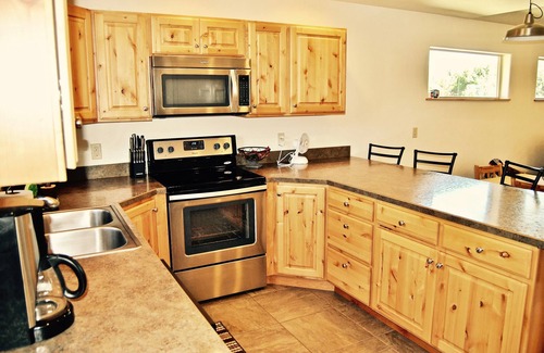 Ennis House | Ennis, MT: Madison River, Fishing, Yellowstone National Park, & Hunting