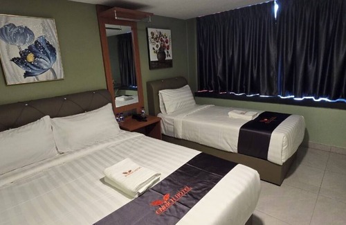 Kampung Rinching Ulu Hotel | Enrich Hotel Semenyih by uBook