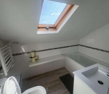 La Courneuve Apartment | Ensemble d'Appartements à La Courneuve - Bien Desservis et Disponibles Séparément