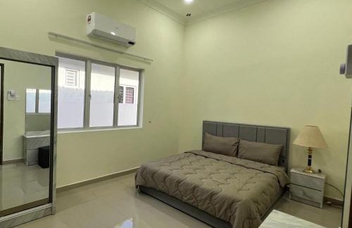Gua House | ENSTEK KLIA Homestay