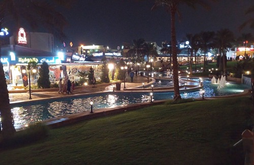 Al Rehab Apartment | Ensuite 3 bedrooms , 3 bathrooms Cairo Rehab Gated community 24/7 security