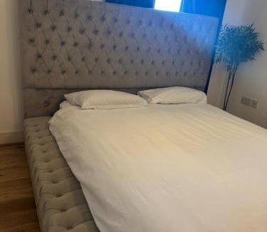 Addiscombe House | Ensuite cozy room