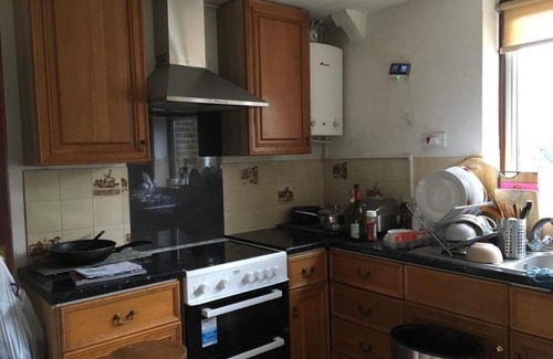 Uxbridge South House | Ensuite double room next to Brunel