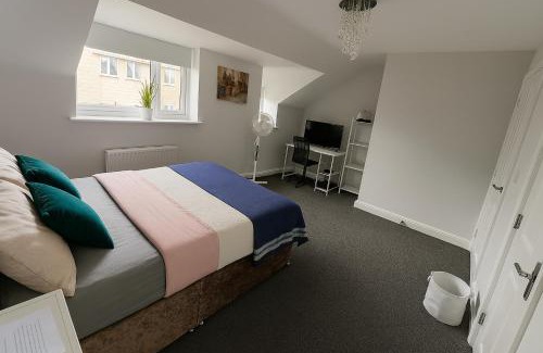 Newport Pagnell House | Ensuite Private Luxury Space