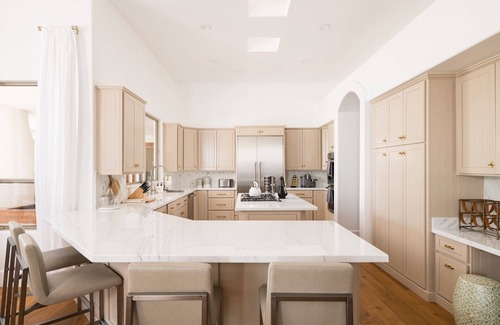 Cactus Acres House | Entertaining Scottsdale Estate - Pickle-ball, B-ball, Golf and more!