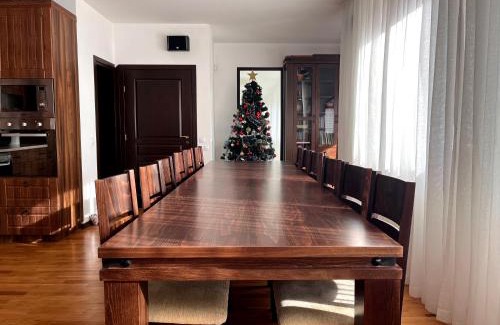 Varben Villa | Entheos