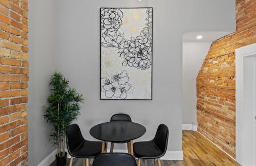 Mount Hope Huron Park House | ENTIRE 1 BEDROOM APARTMENT ACROSS FROM GOOGLE - br5