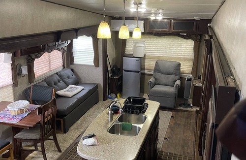 Fort Pierce North House | Entire 1Bedroom RV Camper