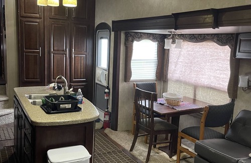 Fort Pierce North House | Entire 1Bedroom RV Camper