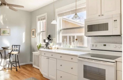 South Evanston House | Entire 2-flat Available- Rent both apartments!