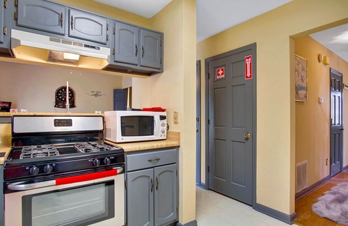 Duluth House | Entire 3 Bedroom Luxury in Atlanta Metro with private backyard.