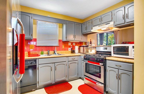 Duluth House | Entire 3 Bedroom Luxury in Atlanta Metro with private backyard.