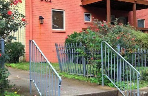 Mechanicsville Condo | Entire Atlanta Condo minutes from Downtown
