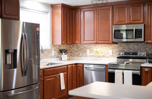 Clarksville House | Entire Farmhouse With 3bed & 1.5bath