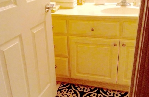 Jacksonville House | Entire Home Fully Furnished Super Clean, Close To Everything