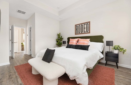 Belmont House | Entire home in Belmont, North Carolina