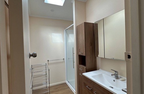 Dunedin House | Entire Home in Quiet Dunedin Suburb