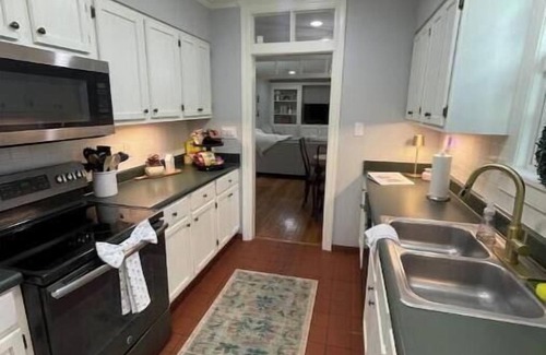 Tuscaloosa House | Entire Home in the Heart of Tuscaloosa, AL
