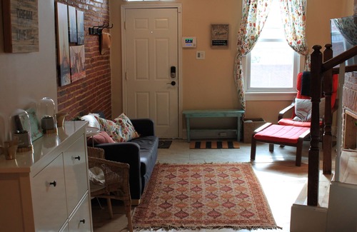 Downtown Baltimore House | Entire Home near Downtown Baltimore, Oriole's, Ravens, and the Convention Center