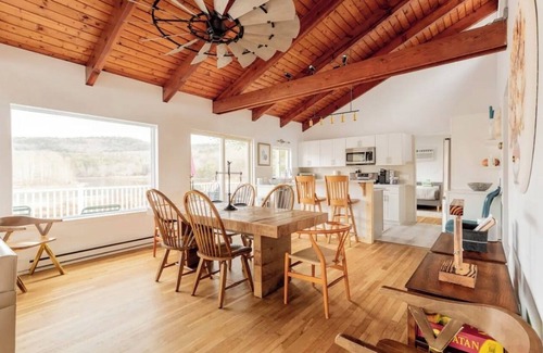 Rowland House | Entire Home on Delaware River! Hot Tub & Game Room!