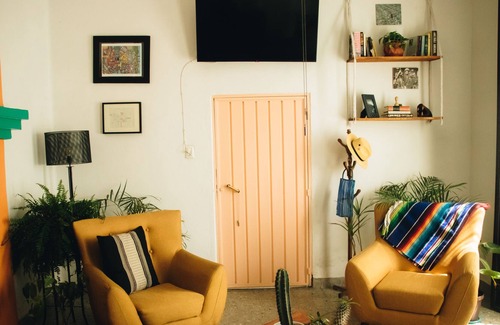 Centro House | Entire home+private studio in Centro! Great for families and groups, FAST WiFi