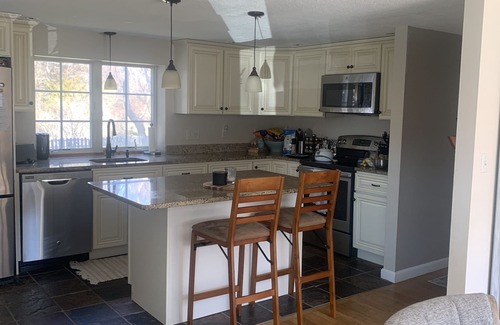 Manomet House | Entire home, short Walk to private beach
