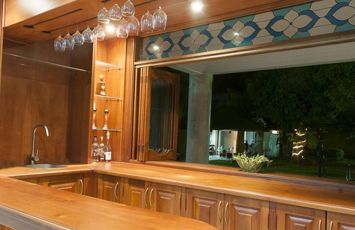 Campestre House | Entire House in Ciudad Jardín
