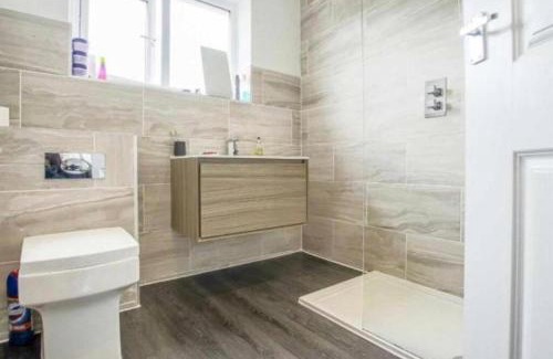 Blackburn House | Entire house - Peaceful 3 bedroom home