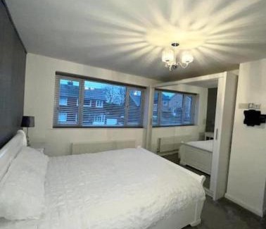 Blackburn House | Entire house - Peaceful 3 bedroom home