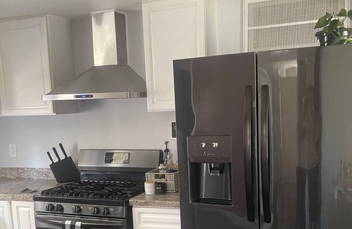 Depew House | Entire House- Pet Friendly!