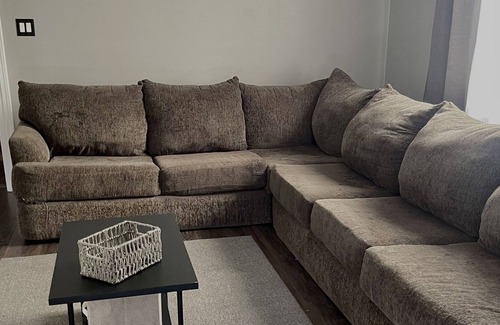 Depew House | Entire House- Pet Friendly!