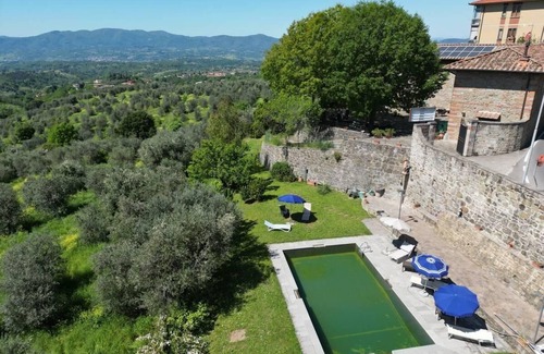 Pietrapiana House | Entire house with all 6 rooms. 1 fourbedded, 1 triplebedded, 4 doublerooms, all with private bath.