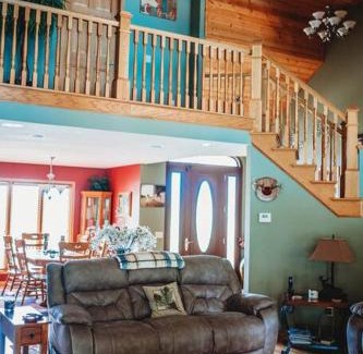 Kalkaska Villa | Entire House with Resort LifeStyle.