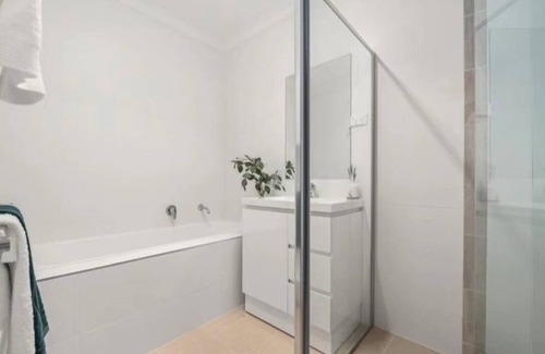 Casey House | Entire Lovely House With 3 Bedrooms, Good Location